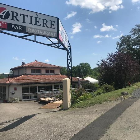 Hotel Restaurant L'Artiere Ceyrat Exterior foto